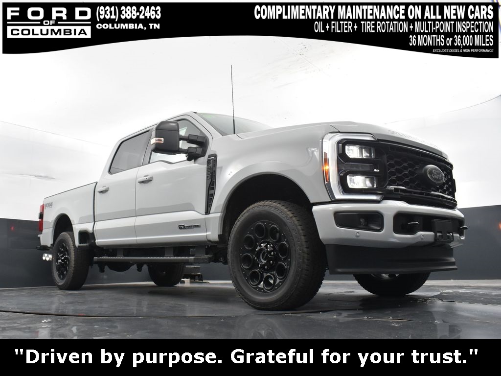 Vehicle image 4 of 44