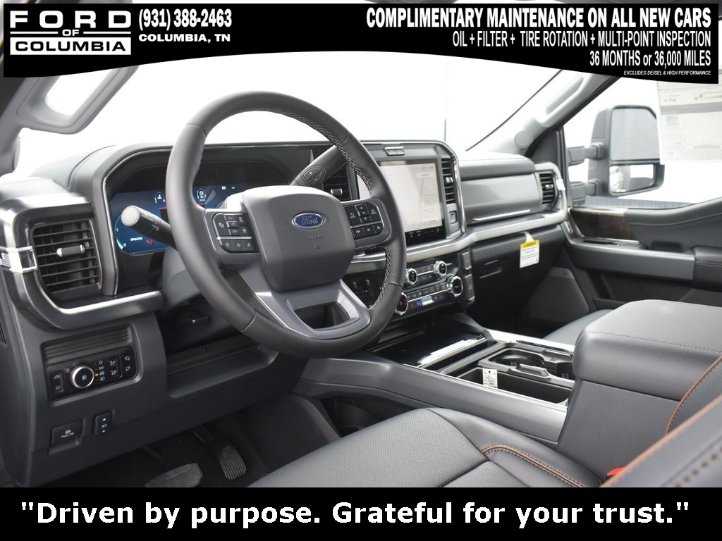 Vehicle image 42 of 44