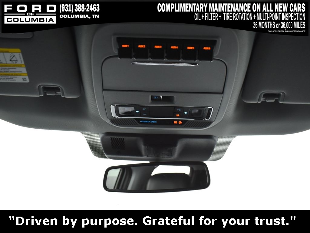 Vehicle image 38 of 44