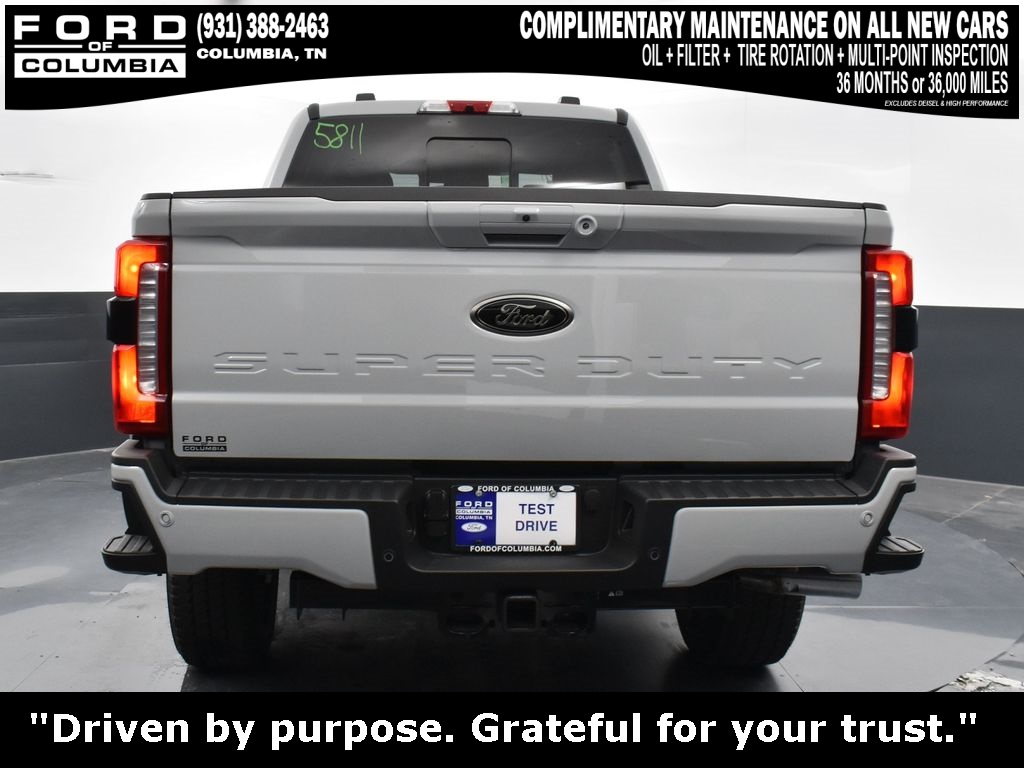 Vehicle image 25 of 44