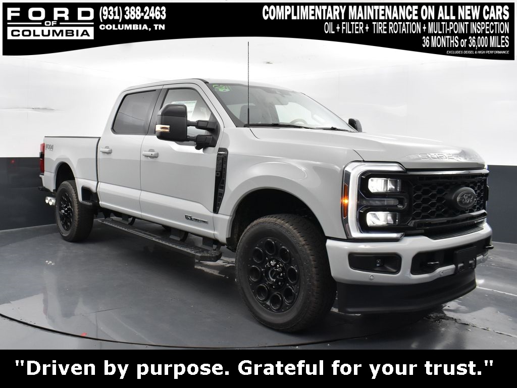 Vehicle image 10 of 44