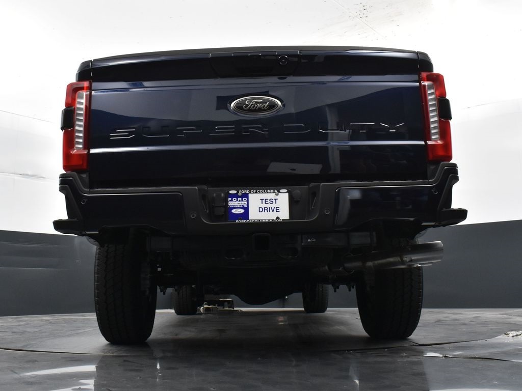 2025 Ford F-350 XLT Image 23 of 43