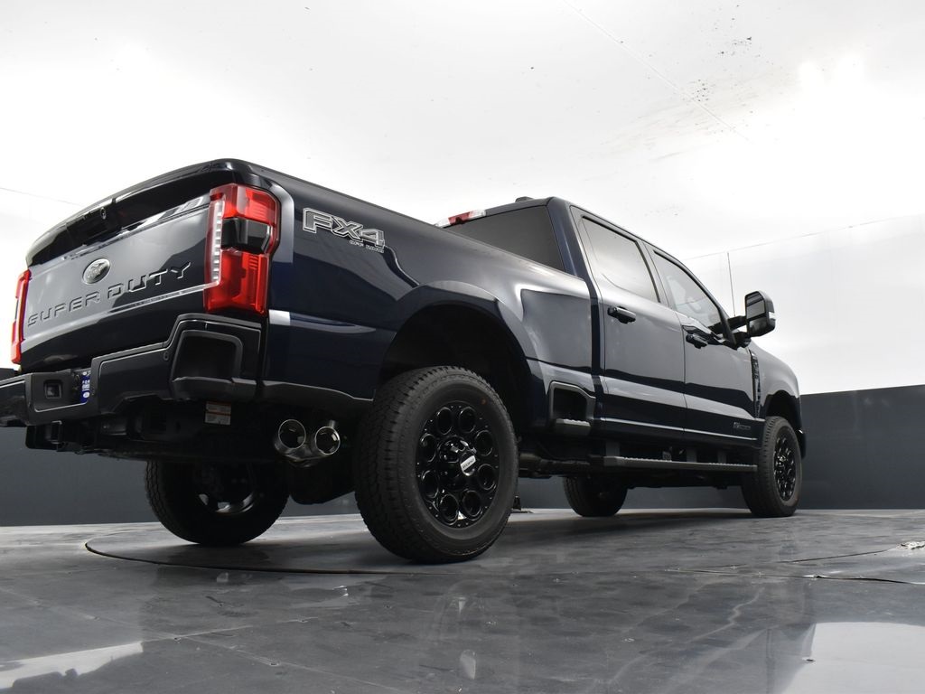 2025 Ford F-350 XLT Image 22 of 43