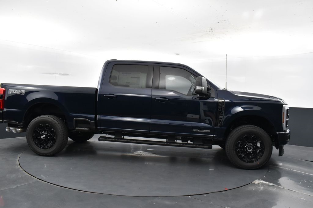2025 Ford F-350 XLT Image 12 of 43