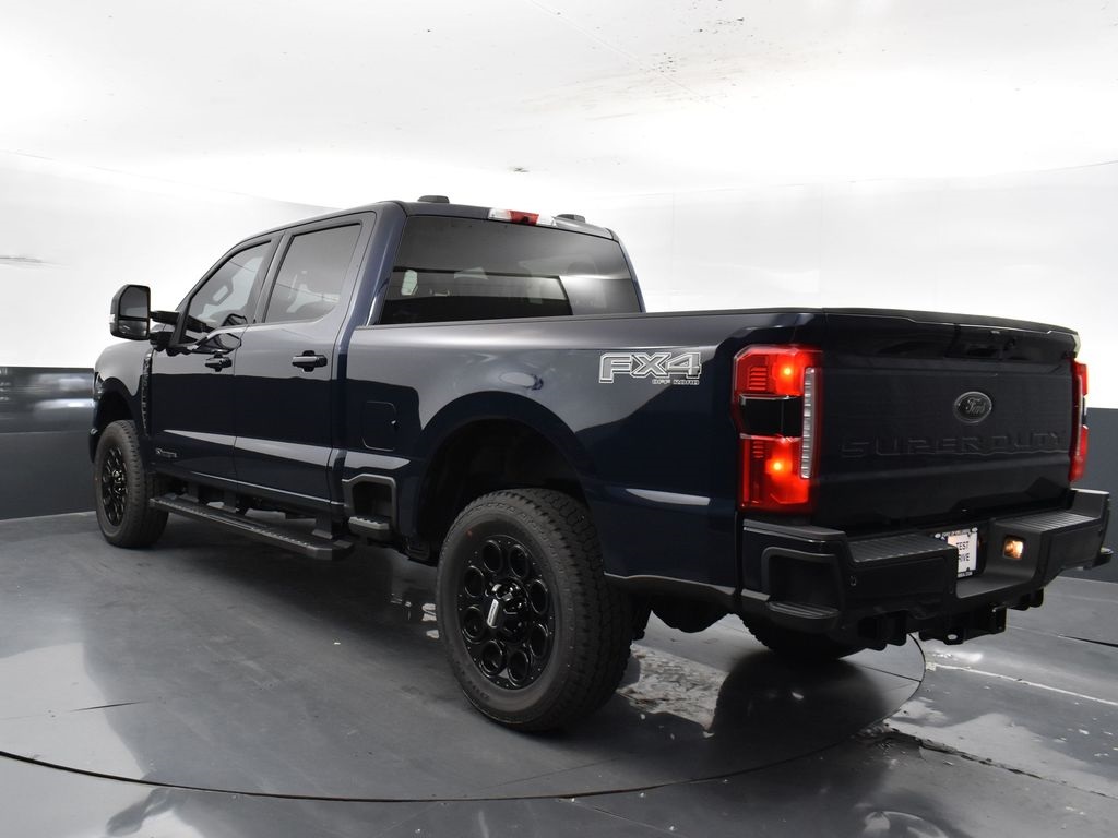 2025 Ford F-350 XLT Image 25 of 43