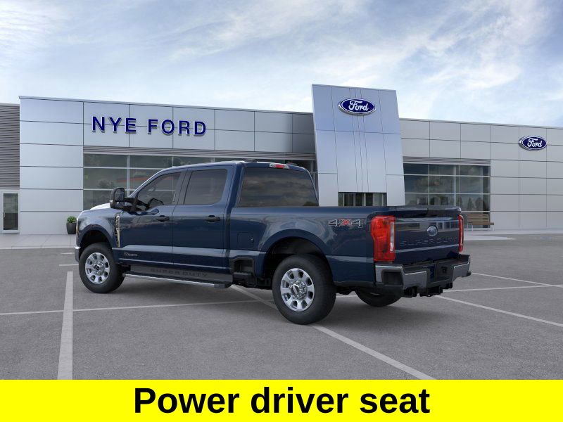 Vehicle image 7 of 23