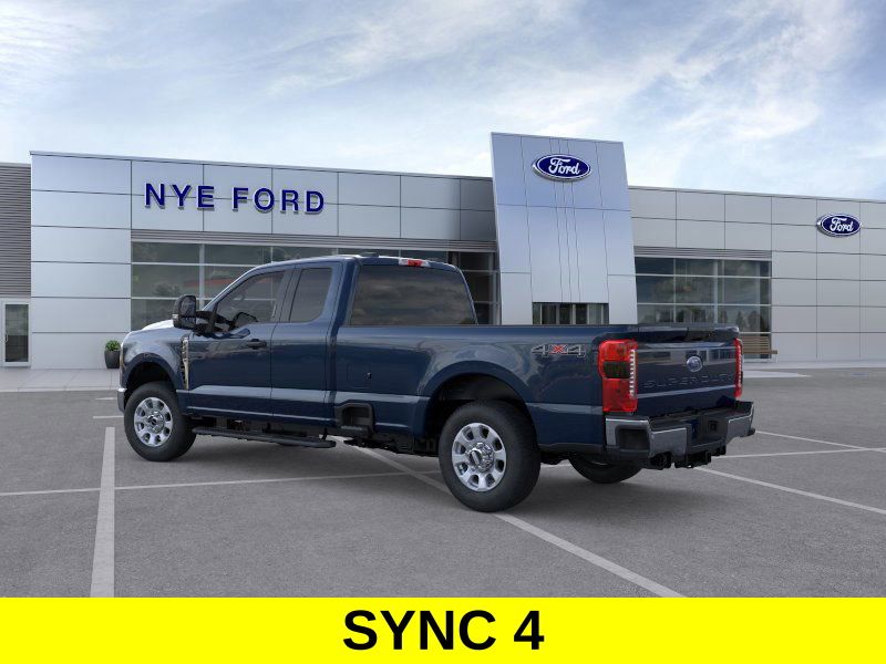Vehicle image 7 of 23