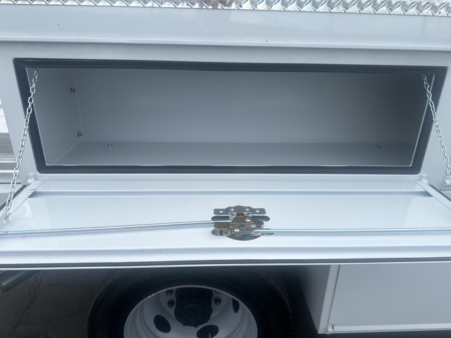 Vehicle image 15 of 48