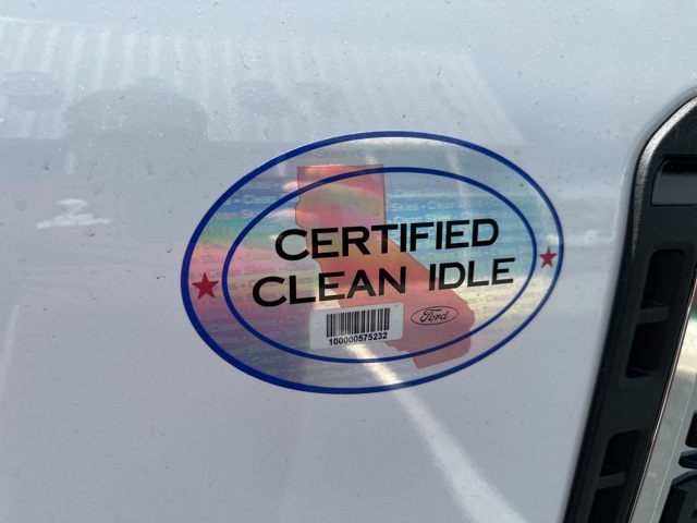 Vehicle image 12 of 44