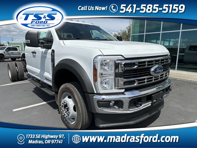 Vehicle image 7 of 44