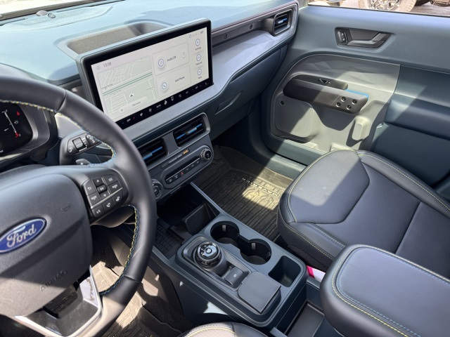 Vehicle image 12 of 44