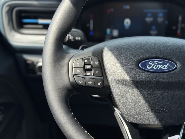 Vehicle image 22 of 44