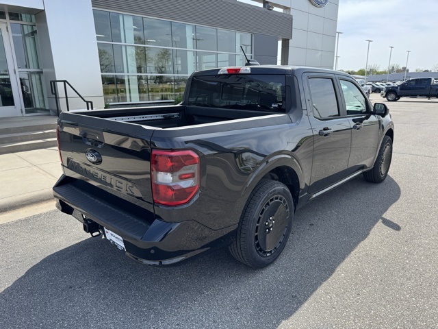 Vehicle image 5 of 44