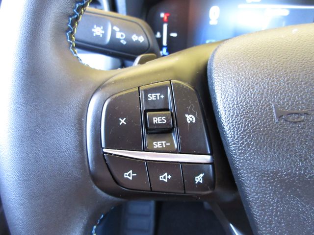Vehicle image 21 of 27
