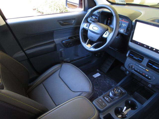 Vehicle image 16 of 27