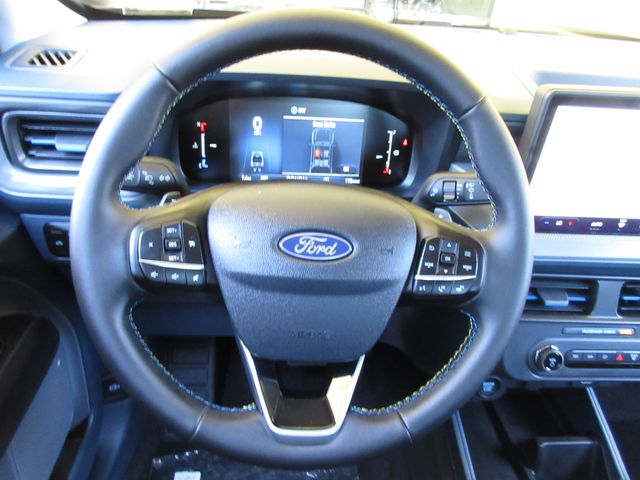 Vehicle image 25 of 27
