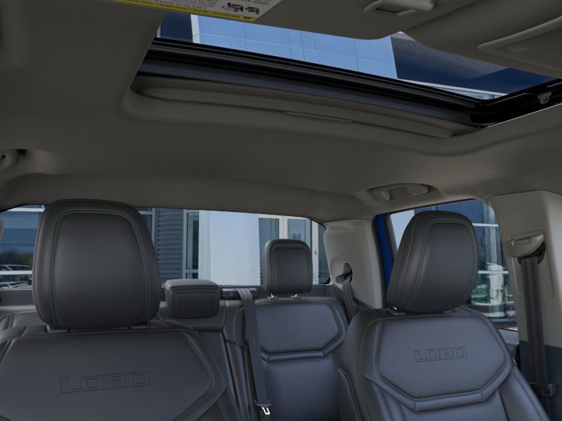 Vehicle image 9 of 23