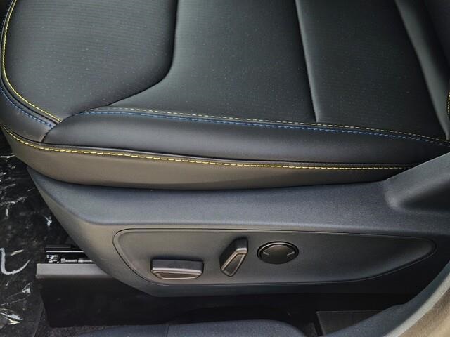 Vehicle image 21 of 21
