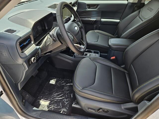 Vehicle image 9 of 21