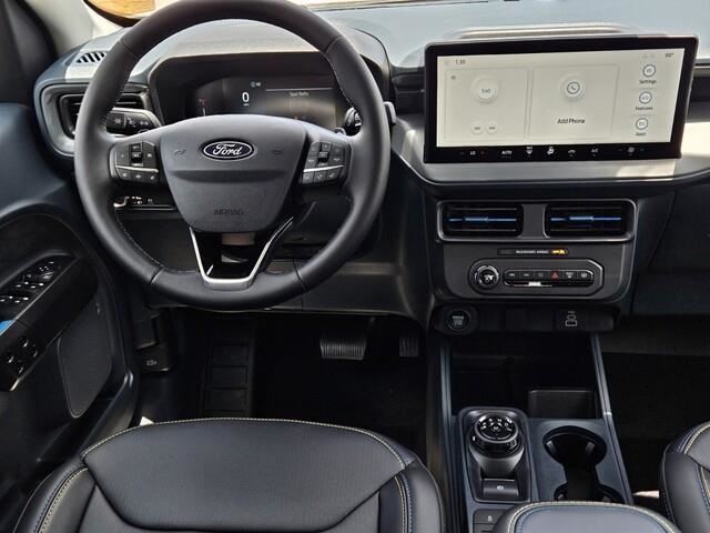 Vehicle image 13 of 21
