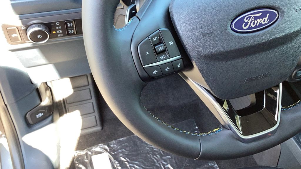 2025 Ford Maverick Lobo Standard Image 11 of 26