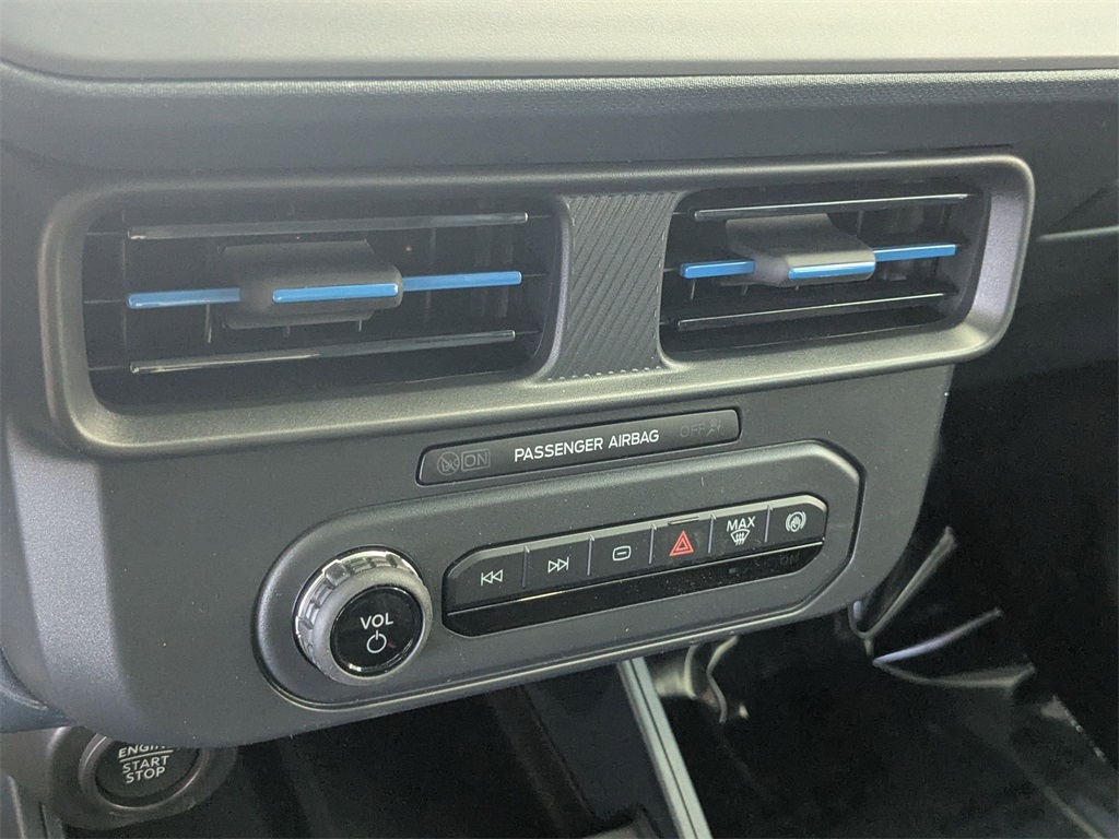 Vehicle image 10 of 24