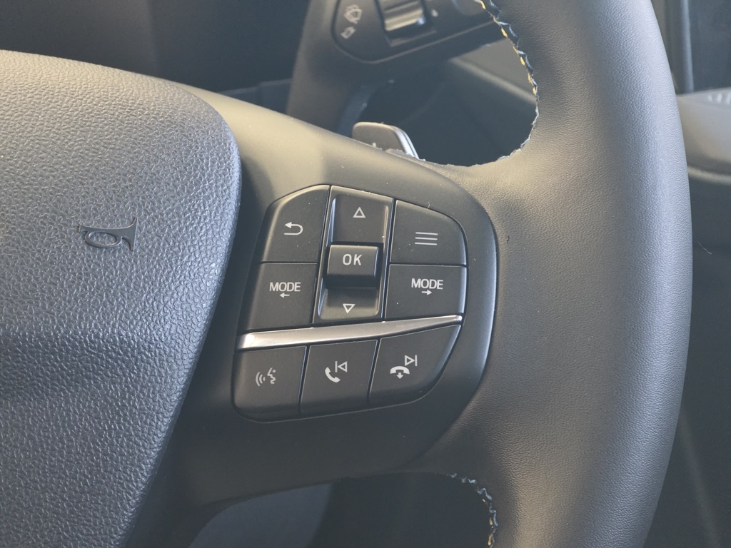 Vehicle image 26 of 27