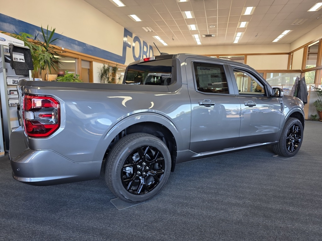 Vehicle image 8 of 27