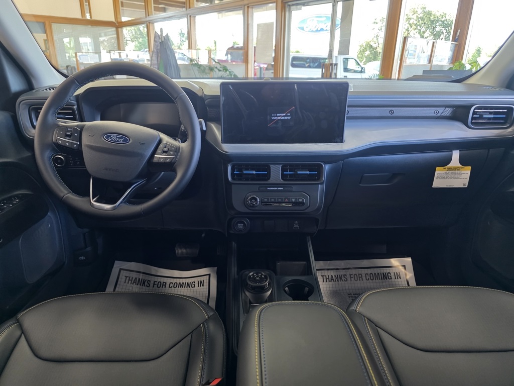 Vehicle image 18 of 27