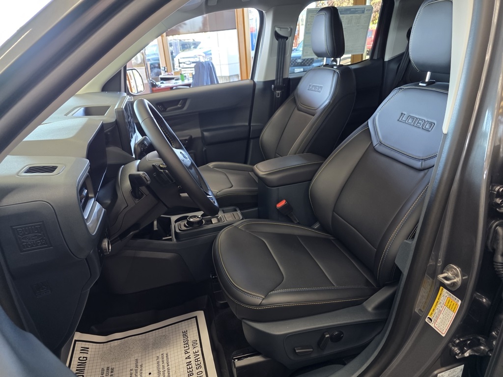 Vehicle image 17 of 27