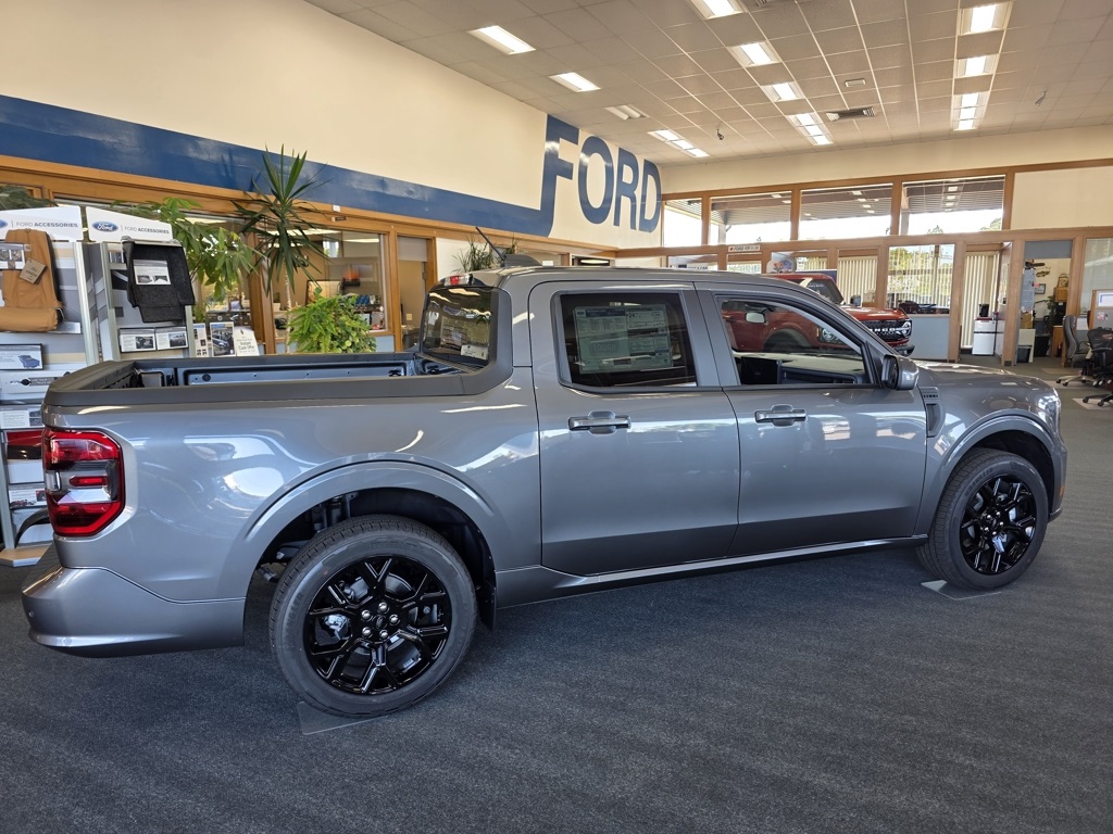 Vehicle image 21 of 27
