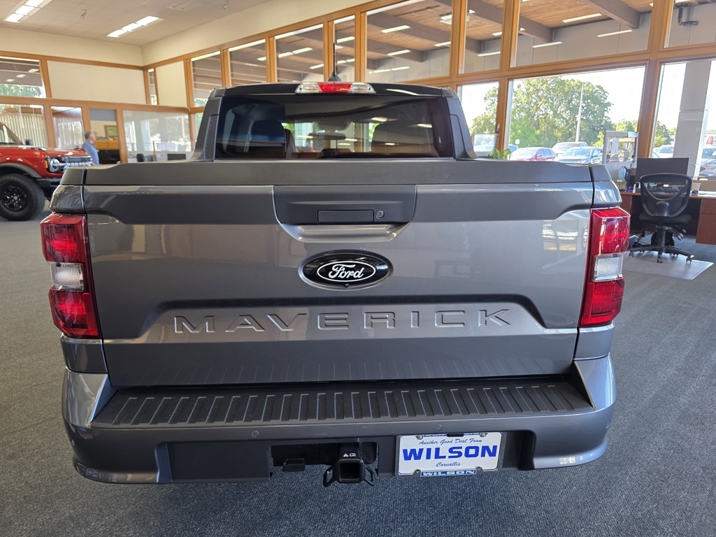 Vehicle image 13 of 27