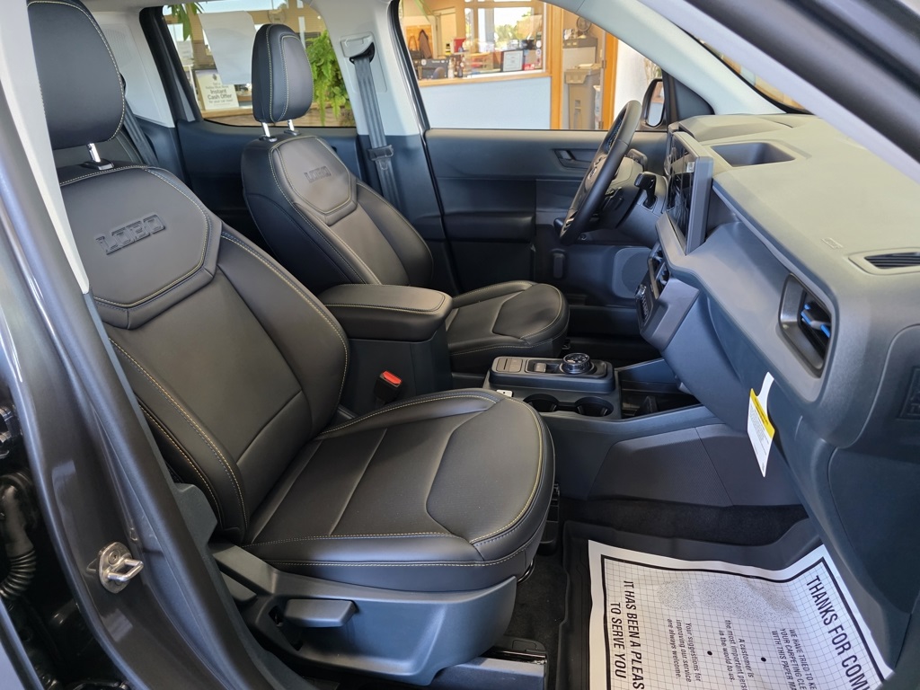 Vehicle image 16 of 27