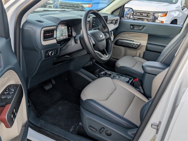 2025 Ford Maverick Lariat Image 8 of 16