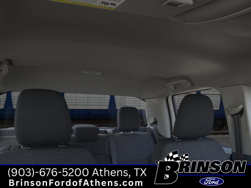 Vehicle image 21 of 24