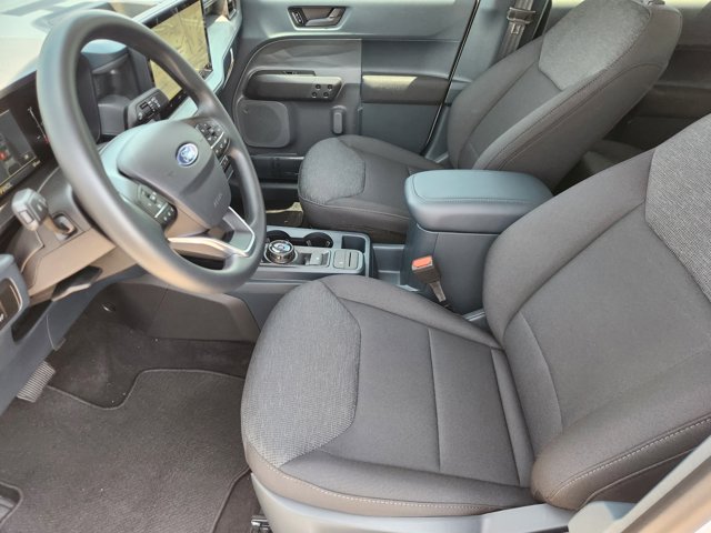 Vehicle image 8 of 21