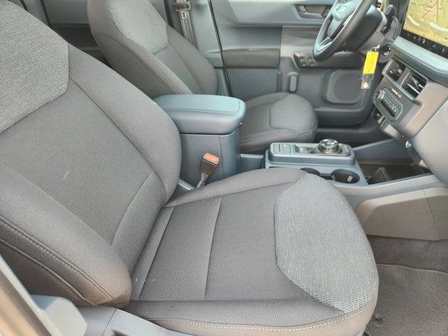 Vehicle image 9 of 21