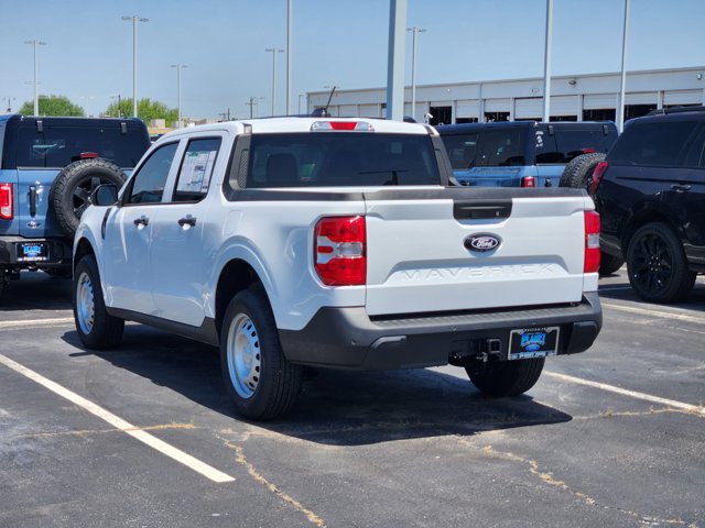 Vehicle image 4 of 21
