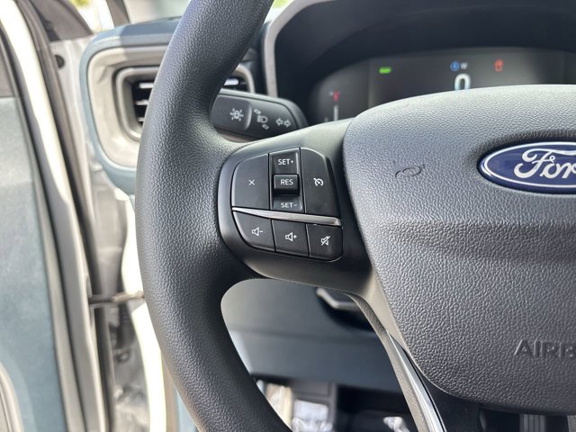 Vehicle image 13 of 30