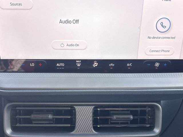 Vehicle image 17 of 30