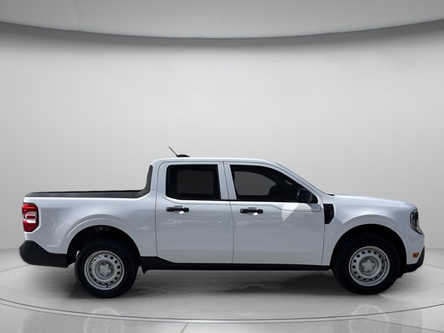Vehicle image 2 of 30