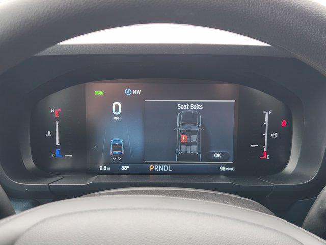 Vehicle image 14 of 21