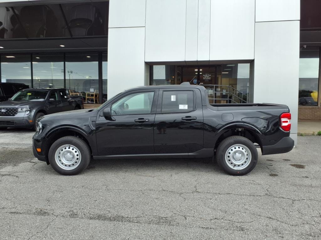 Vehicle image 4 of 19