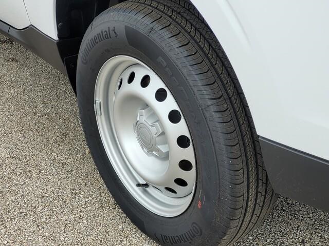 Vehicle image 5 of 20
