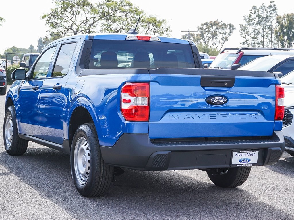 Vehicle image 10 of 50