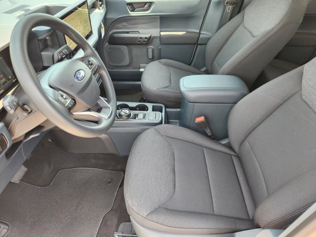 Vehicle image 8 of 21