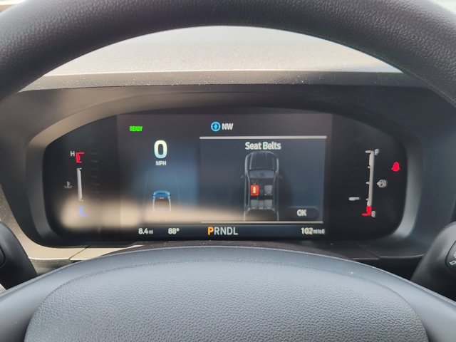 Vehicle image 10 of 21