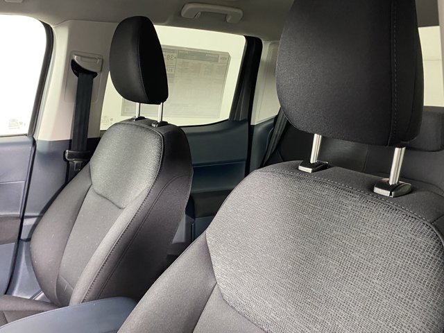 Vehicle image 17 of 26