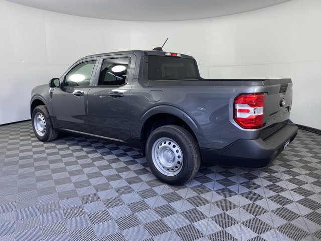 Vehicle image 13 of 26