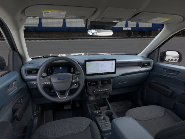 Vehicle image 11 of 24
